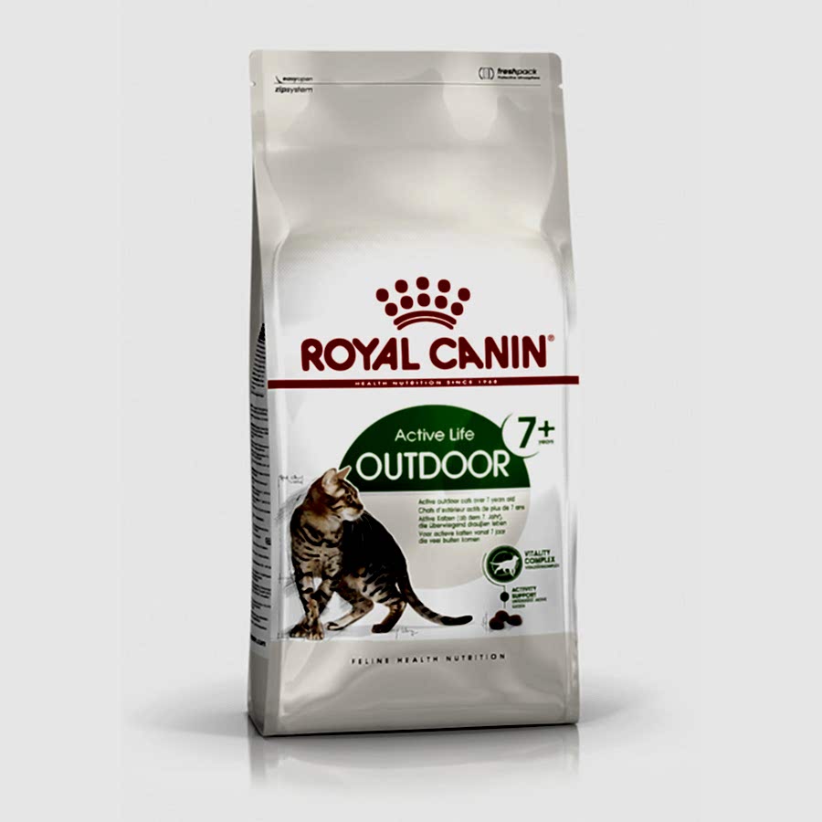 Royal Canin Feline Active Life Outdoor Ageing 7+ Dry Cat Food