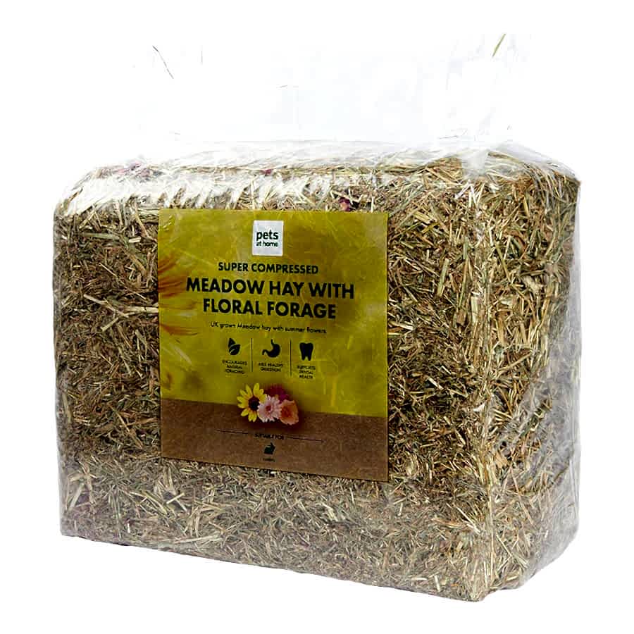 Pets at Home Rabbit Super Compressed Hay with Floral Forage