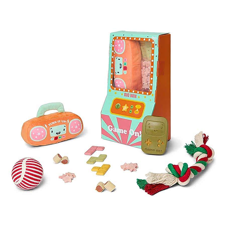 Pets at Home Christmas Arcade Game Dog Treat Gift Set